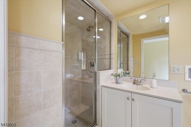 98 Grover Ave, Princeton Twp., NJ 08540