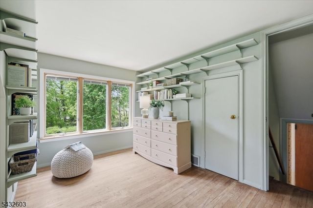 98 Grover Ave, Princeton Twp., NJ 08540