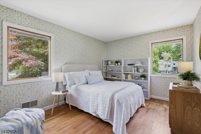 98 Grover Ave, Princeton Twp., NJ 08540