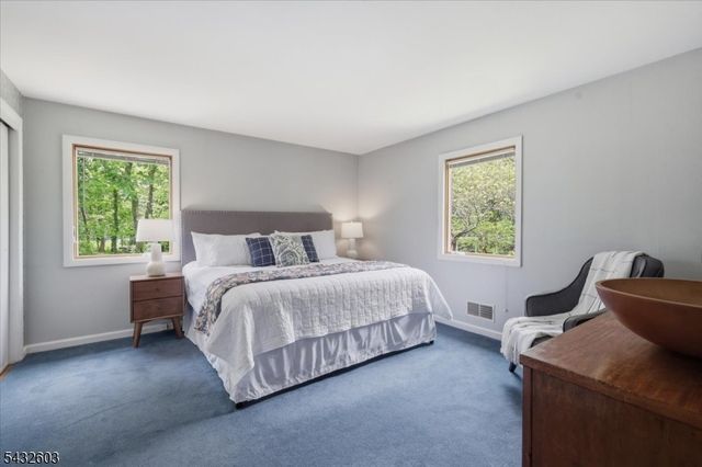 98 Grover Ave, Princeton Twp., NJ 08540