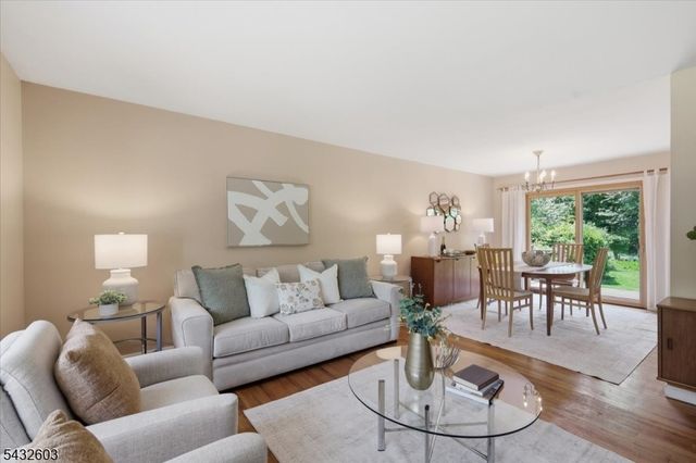 98 Grover Ave, Princeton Twp., NJ 08540
