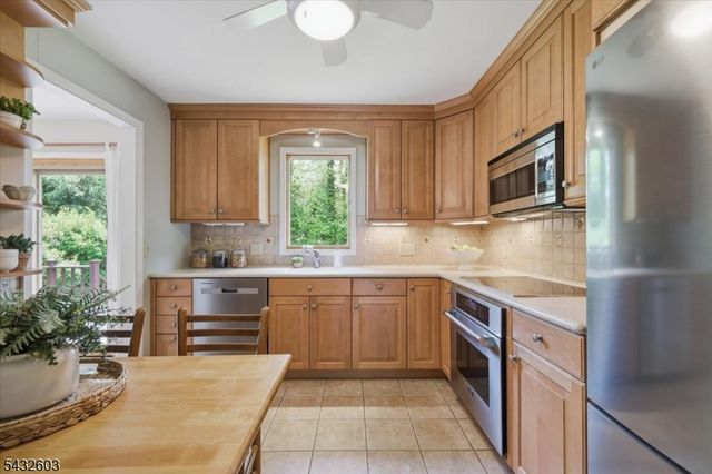 98 Grover Ave, Princeton Twp., NJ 08540