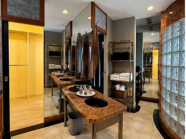 1710 Dorchester Drive, Oklahoma City, OK 73120