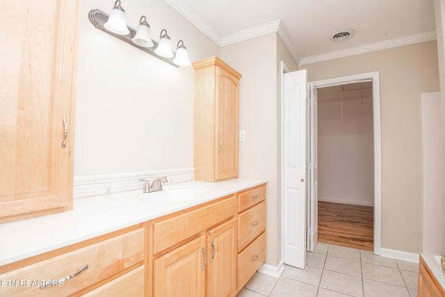 1007 Shadow Wood Lane, Morristown, TN 37814