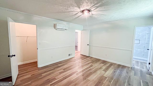 2641 Whitehaven Drive SW, Marietta, GA 30064