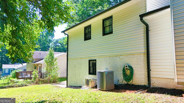 2641 Whitehaven Drive SW, Marietta, GA 30064