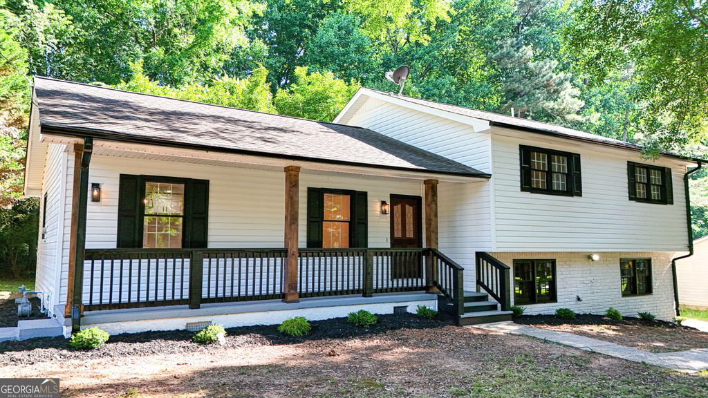 2641 Whitehaven Drive SW, Marietta, GA 30064