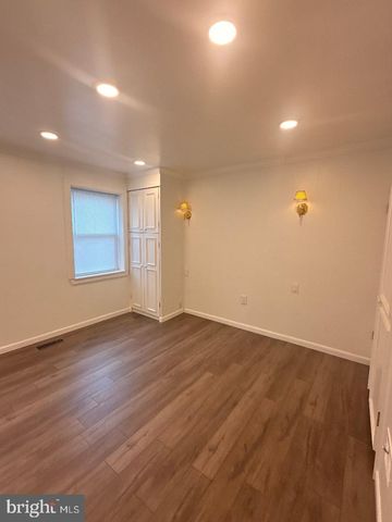 4750 MERCER ST, Philadelphia, PA 19137