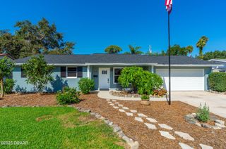 2242 Green Street, South Daytona, FL 32119