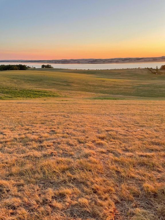 13 Oahe Links, Linton, ND 58552 photo 3