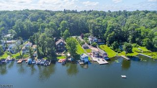 30 E Shore Culver Rd, Frankford Twp., NJ 07826