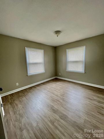 1314 N McDowell None, Charlotte, NC 28205