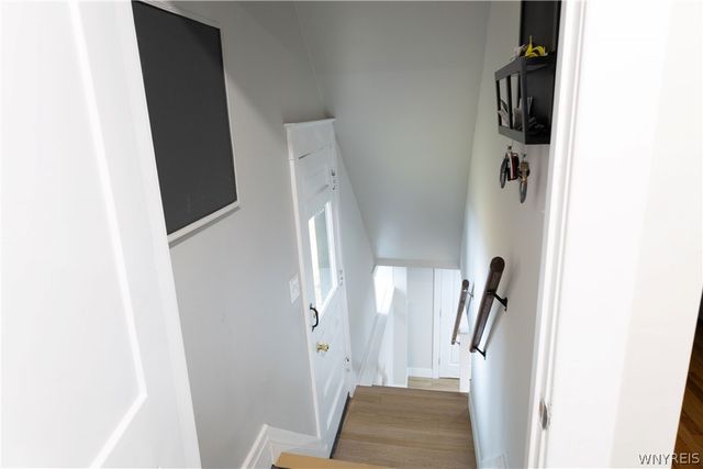 5517 Sterling Road, Hamburg, NY 14075