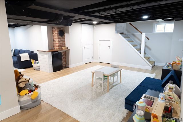 5517 Sterling Road, Hamburg, NY 14075