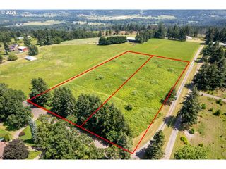 S Ellis Rd 1, Molalla, OR 97038