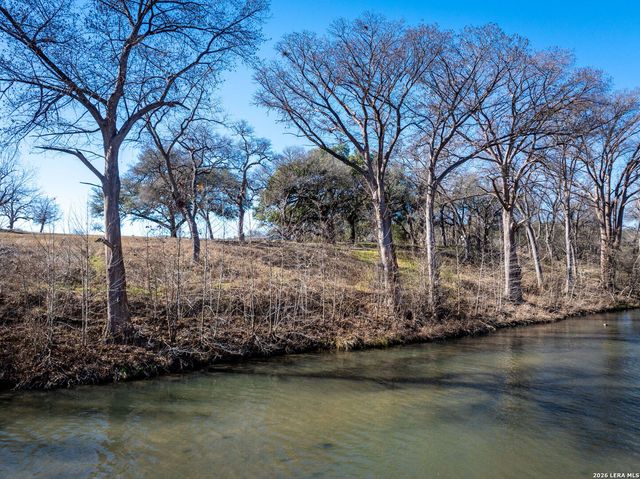 833 Bingham, New Braunfels, TX 78132