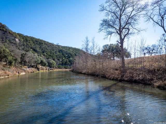 833 Bingham, New Braunfels, TX 78132