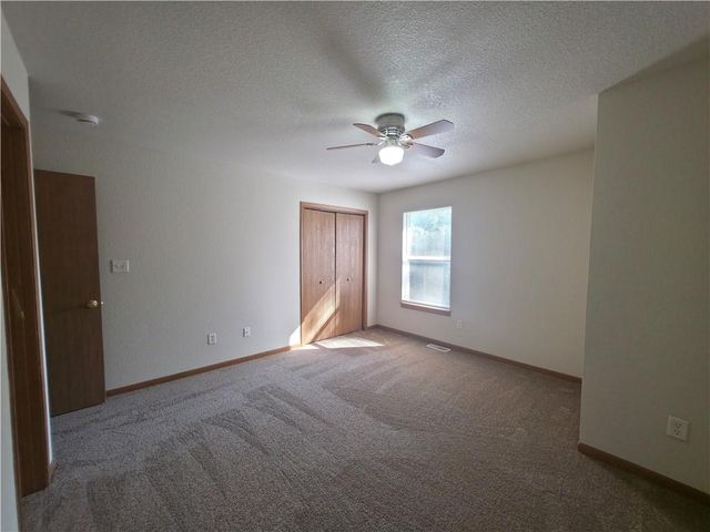 408 & 412 SW 6th Street, Blue Springs, MO 64014