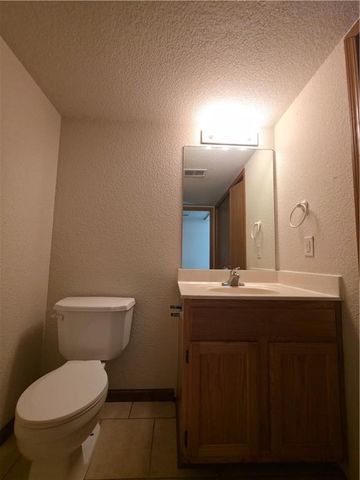 408 & 412 SW 6th Street, Blue Springs, MO 64014