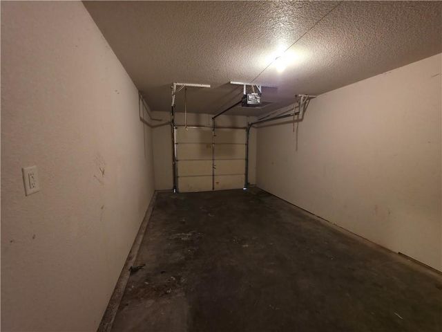 408 & 412 SW 6th Street, Blue Springs, MO 64014