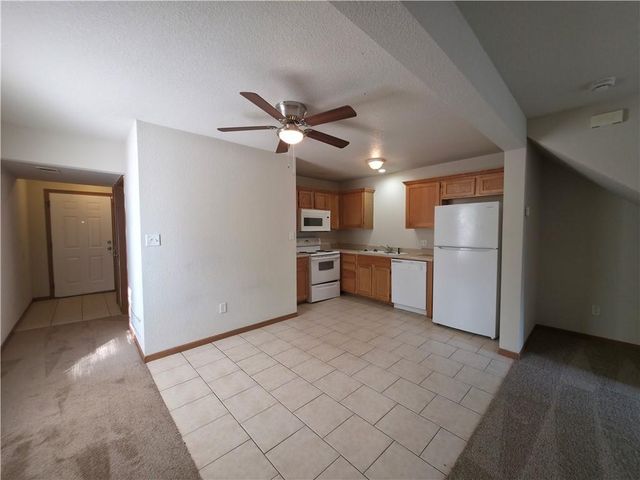 408 & 412 SW 6th Street, Blue Springs, MO 64014