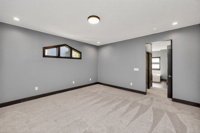 14881 Woodcrest Drive, Clive, IA 50325