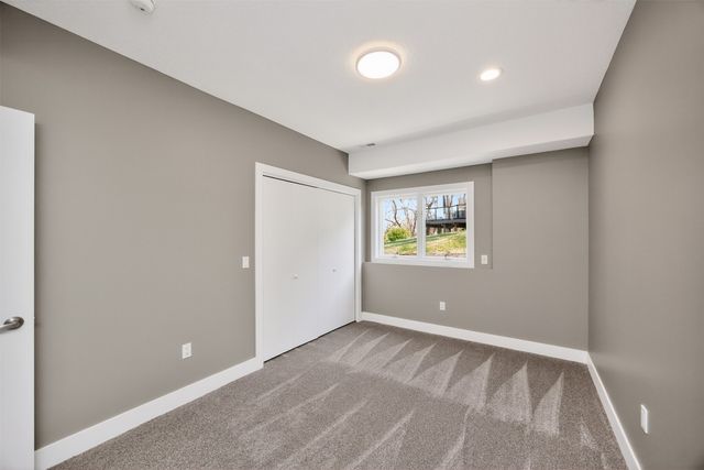 14881 Woodcrest Drive, Clive, IA 50325