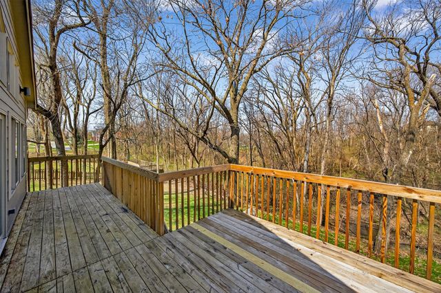 14881 Woodcrest Drive, Clive, IA 50325