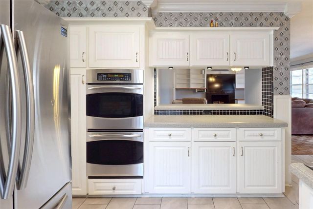 2106 S Memorial Court, Pasadena, TX 77502