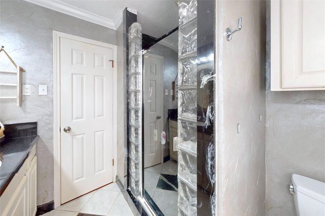 2106 S Memorial Court, Pasadena, TX 77502