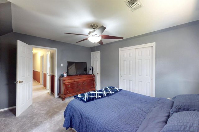 2106 S Memorial Court, Pasadena, TX 77502