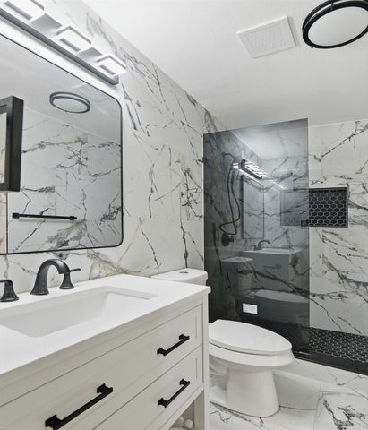 6646 E Lovers 1201, Dallas, TX 75214