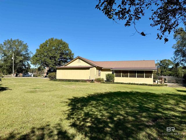 2651 Jay Road, Brewton, AL 36426