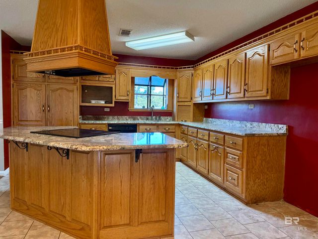 2651 Jay Road, Brewton, AL 36426