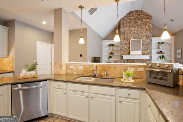 1110 Bascomb Farm Drive, Alpharetta, GA 30009