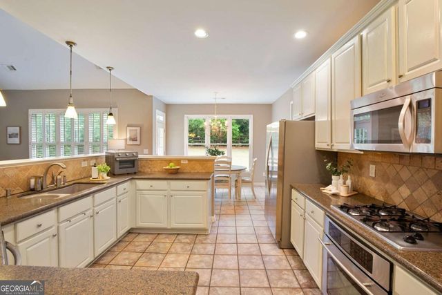1110 Bascomb Farm Drive, Alpharetta, GA 30009