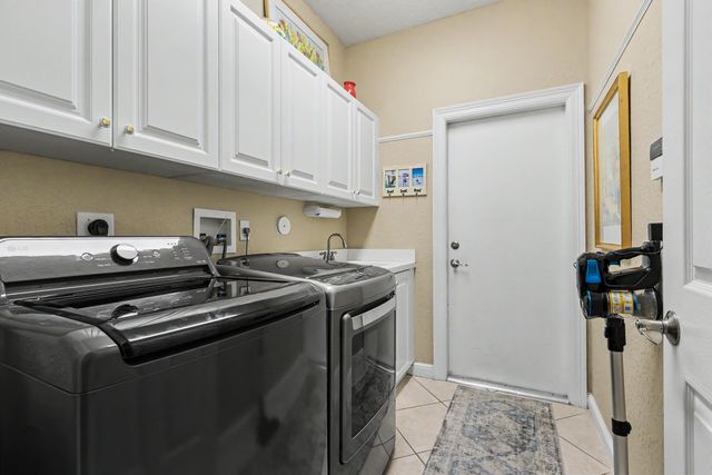 6493 NW 105th Terrace, Parkland, FL 33076