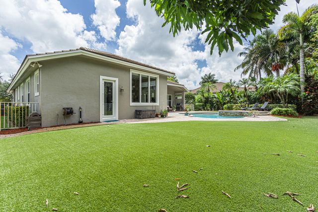 6493 NW 105th Terrace, Parkland, FL 33076