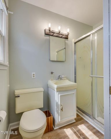 3937 Ridgeline Drive, Kingsport, TN 37664