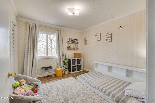 3937 Ridgeline Drive, Kingsport, TN 37664