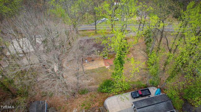 3937 Ridgeline Drive, Kingsport, TN 37664