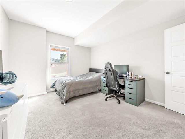 4805 NE 88th Street, Kansas City, MO 64156