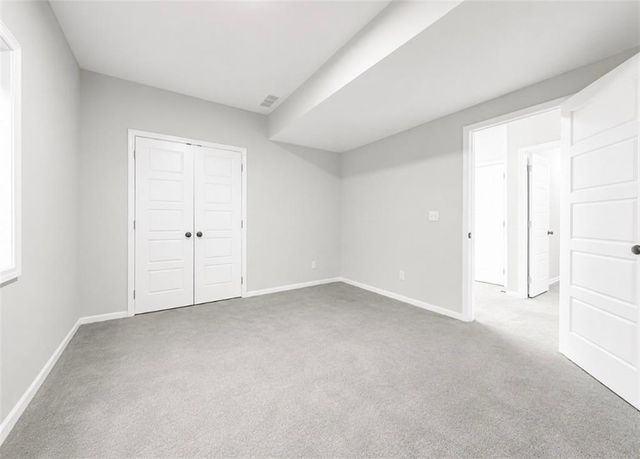 4805 NE 88th Street, Kansas City, MO 64156