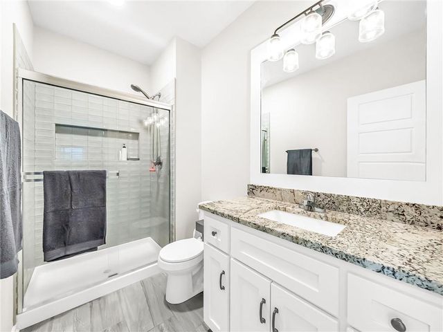 4805 NE 88th Street, Kansas City, MO 64156