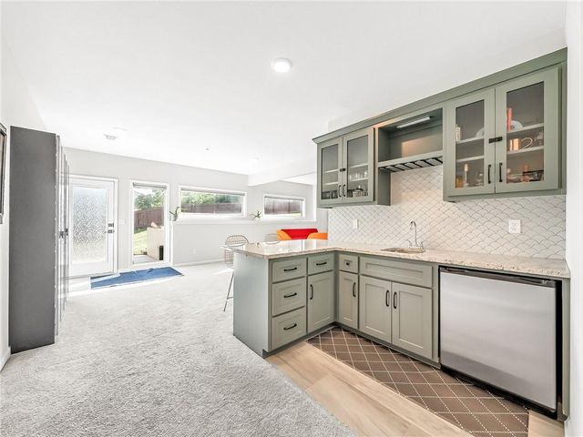 4805 NE 88th Street, Kansas City, MO 64156