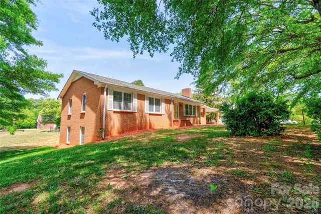 2903 Forbes Road, Gastonia, NC 28056