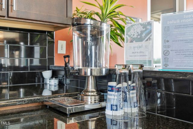 140 W Franklin Street Unit 224, Chapel Hill, NC 27516