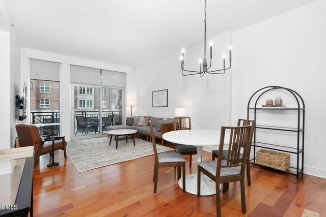 140 W Franklin Street Unit 224, Chapel Hill, NC 27516