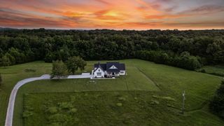 1851 Warner Bridge Rd, Shelbyville, TN 37160