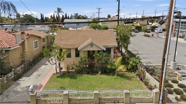 7221 Otis, Bell, CA 90201